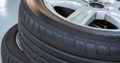 Volkswagen oslavuje s jedinečnými pneumatikami Bridgestone – prichádza Golf GTI 50 Edition!