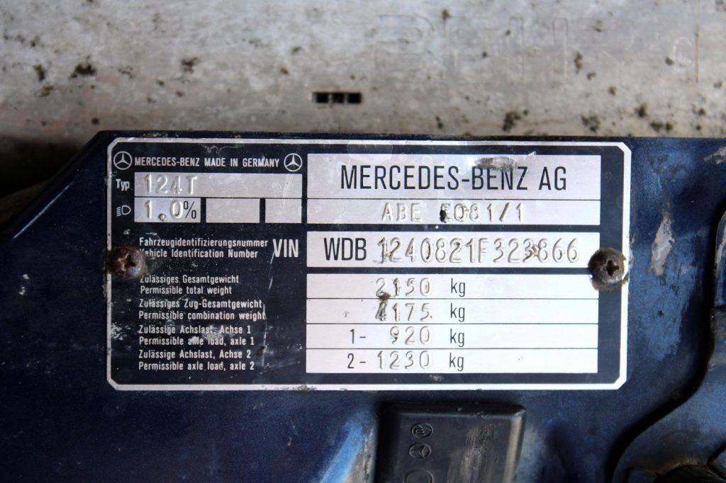 VIN čislo auta mercedes benz AG.