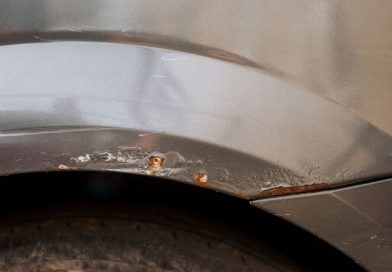 Náletová hrdza: Ako predchádzať kontaminácii laku a chrániť svoje auto?